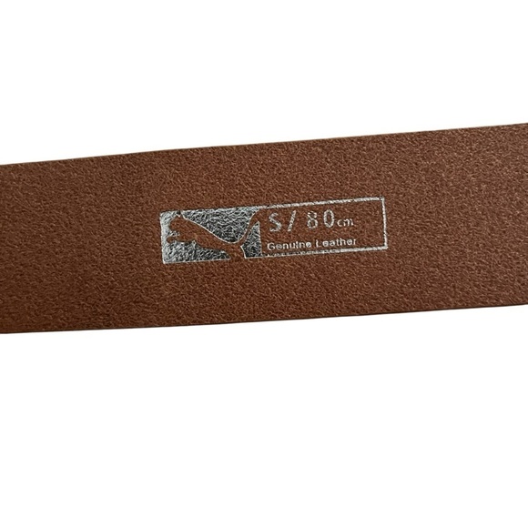 Puma Oringe Leather Belt with Silver Logo - Picture 4 of 7